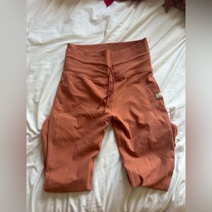 Vuori Straight Leg Joggers